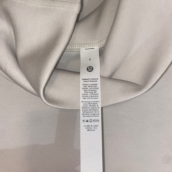 Lululemon athletica Model blend turtleneck tunic bone color cream/white/gray sz4 - Picture 5 of 8
